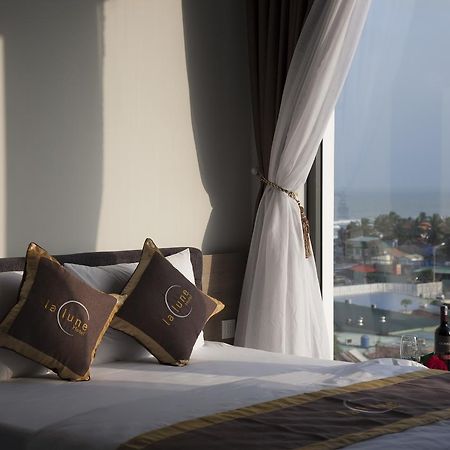 Hong Phuc Hotel 4 Дананг Екстериор снимка
