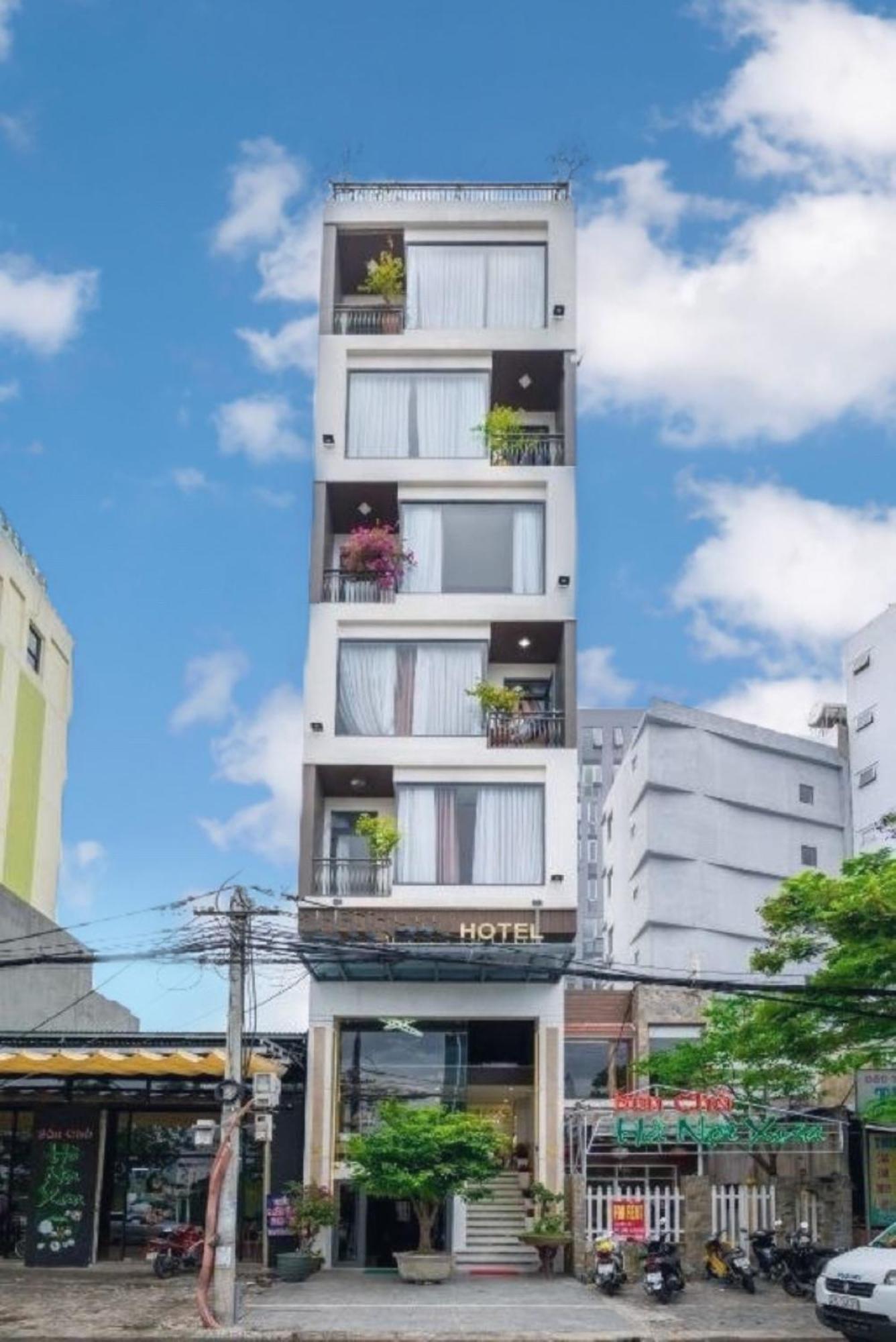 Hong Phuc Hotel 4 Дананг Екстериор снимка