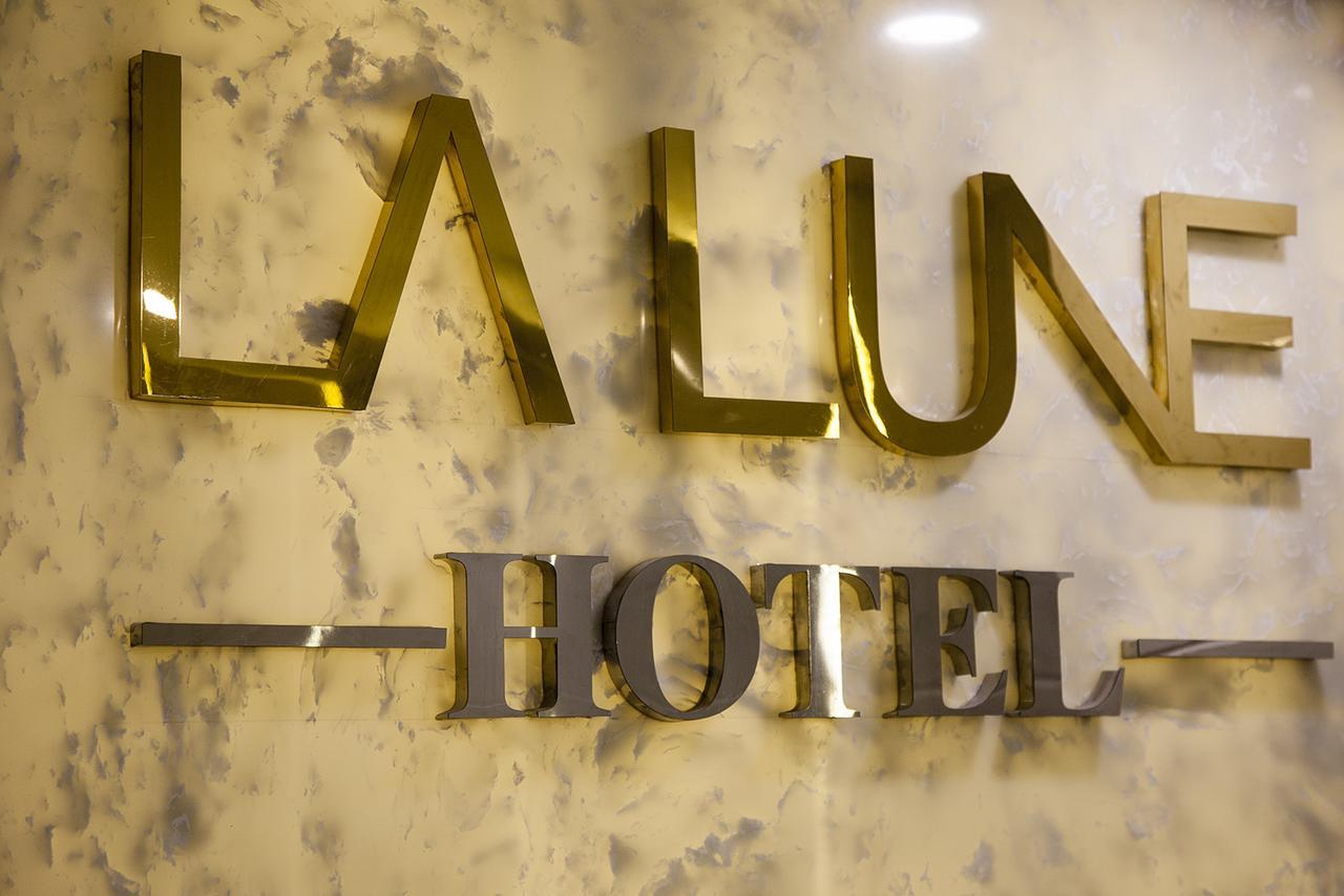 Hong Phuc Hotel 4 Дананг Екстериор снимка