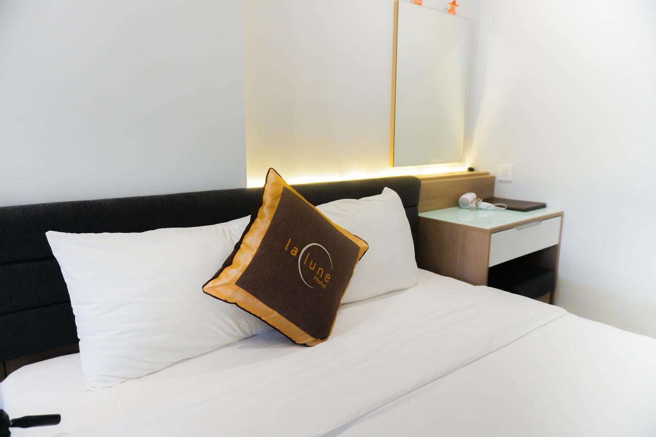 Hong Phuc Hotel 4 Дананг Екстериор снимка