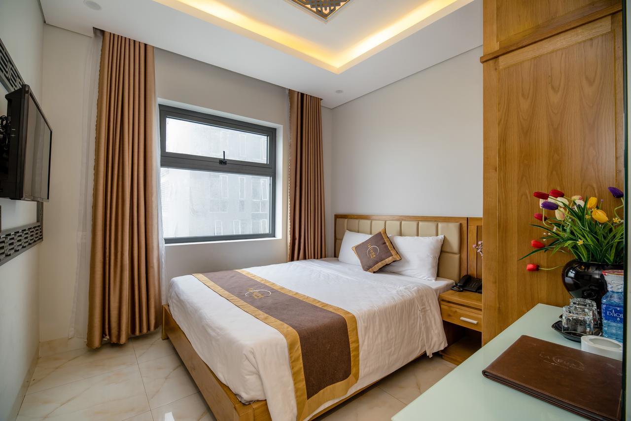 Hong Phuc Hotel 4 Дананг Екстериор снимка