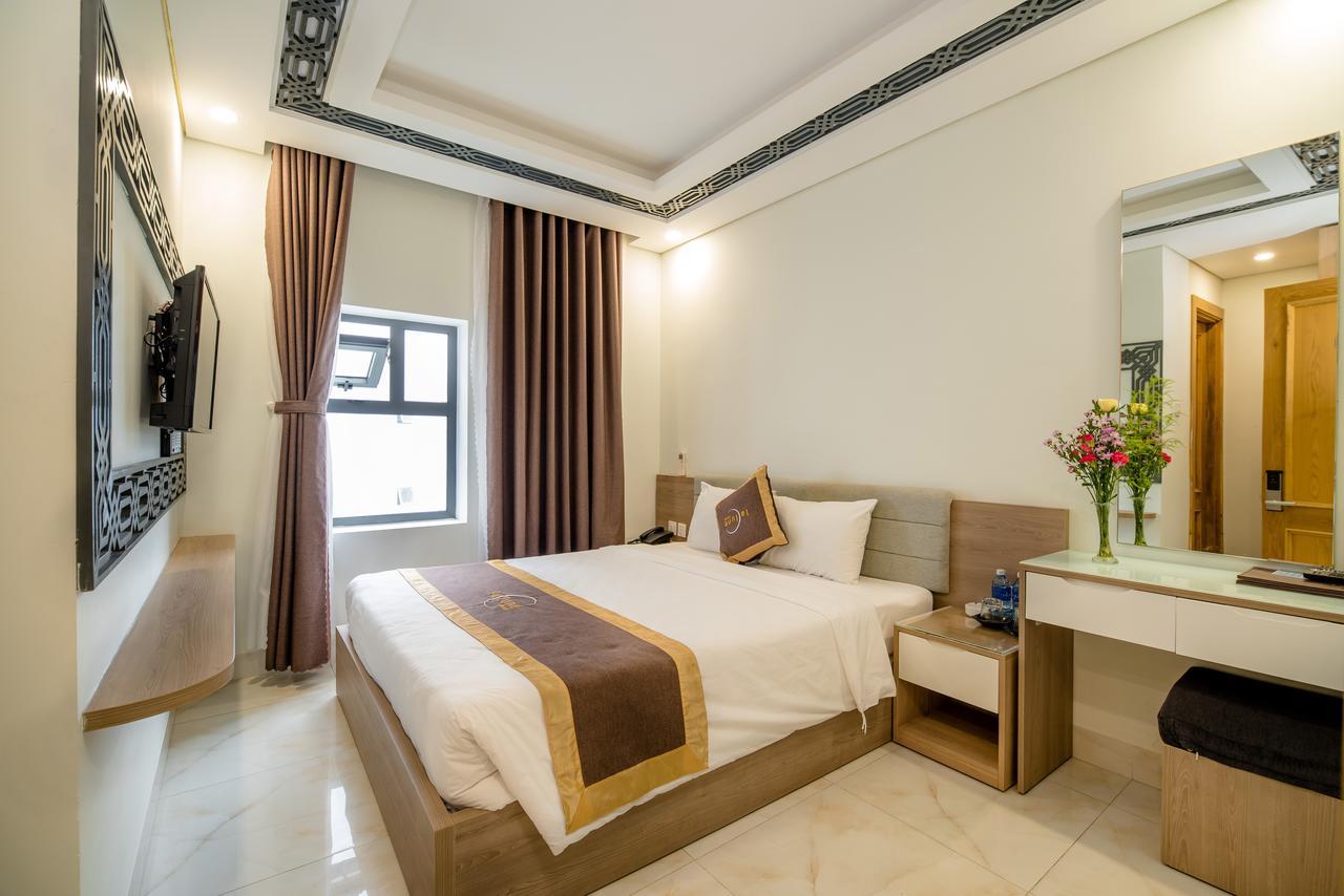 Hong Phuc Hotel 4 Дананг Екстериор снимка