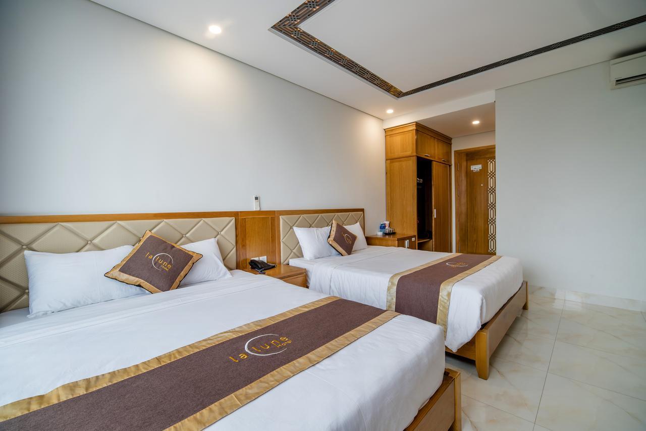Hong Phuc Hotel 4 Дананг Екстериор снимка