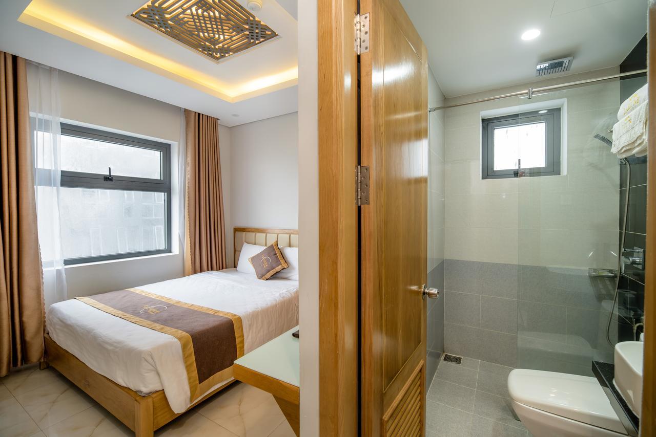 Hong Phuc Hotel 4 Дананг Екстериор снимка