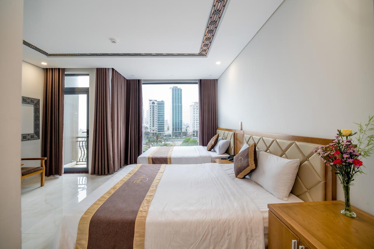 Hong Phuc Hotel 4 Дананг Екстериор снимка